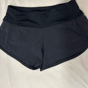Lululemon black Speed Up shorts low-rise size: 0